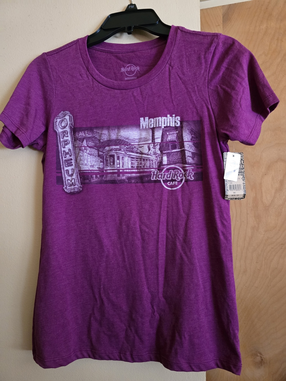 Hard Rock Cafe Purple Memphis Graphic Womens Tee
